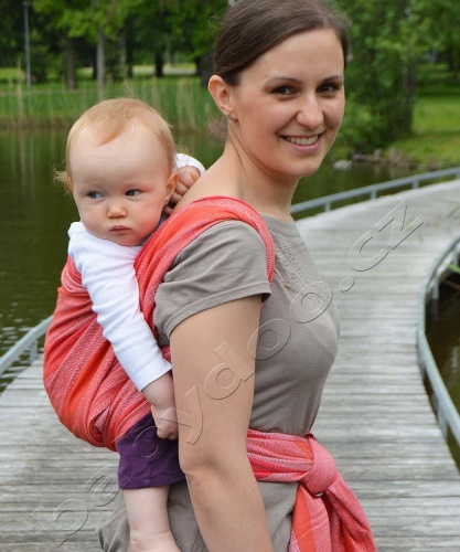 Baby wrap ROUGE 4,2 m (S)
